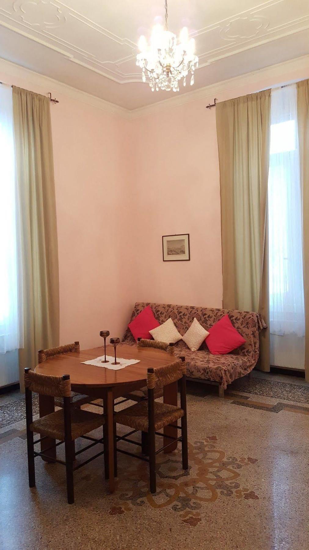 Royal Suite Genoa Exterior photo